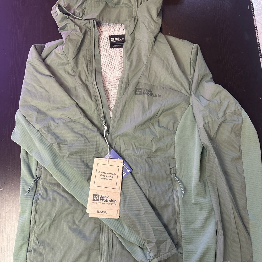 Jack Wolfskin Women’s Green Jacket